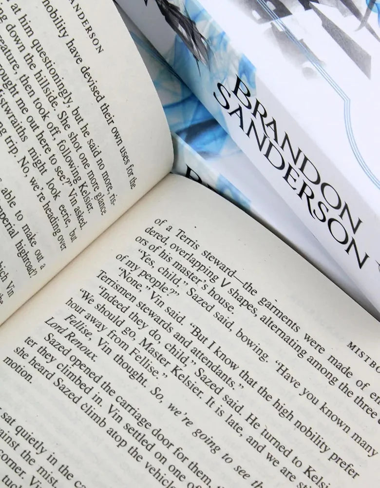 Brandon Sanderson
Mistborn Trilogy Boxed Set: Mistborn, The Well of Ascension, The Hero of Ages