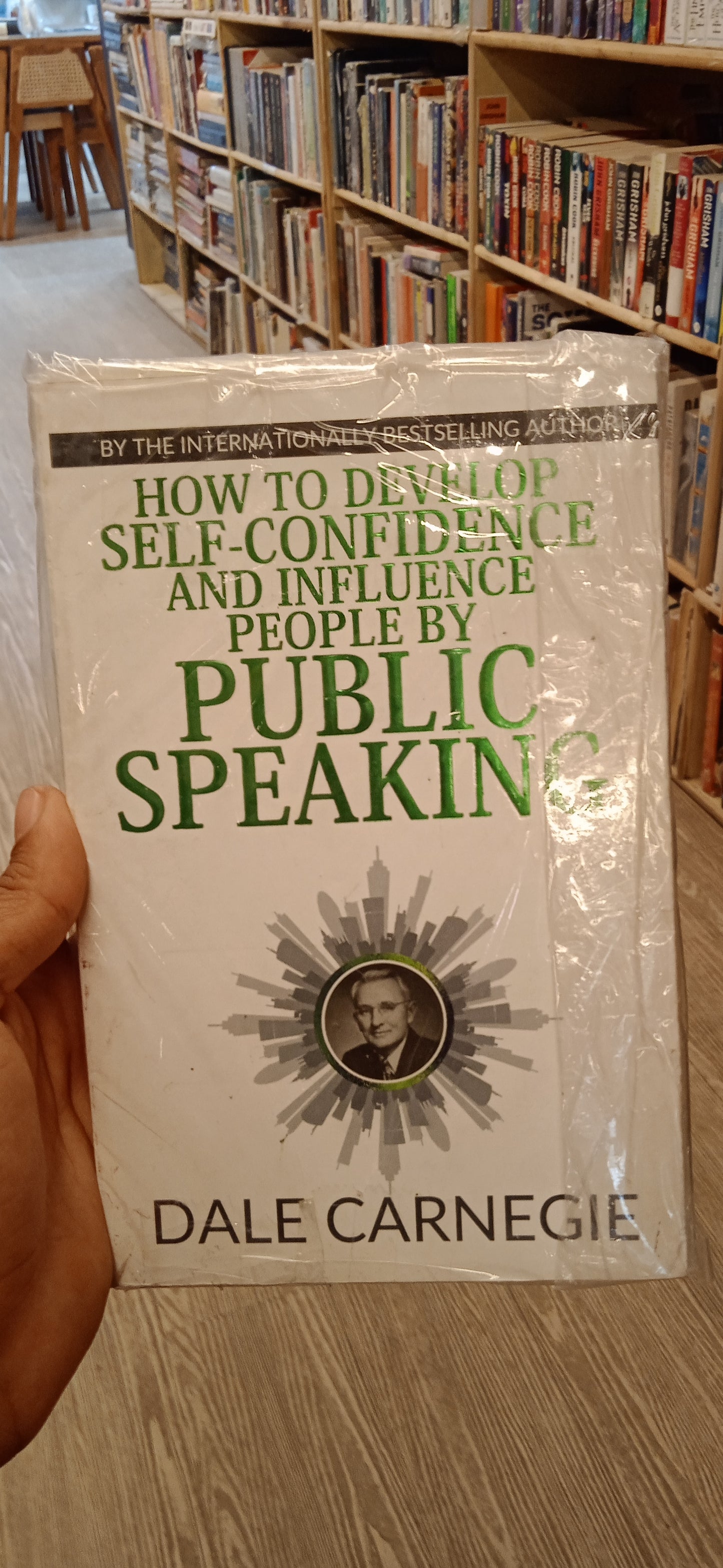 How To Develop Self Confidence & Influence People By Public Speaking