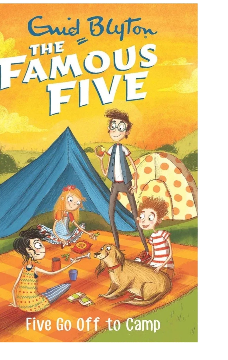 Enid Blyton
FAMOUS FIVE:07: FIVE GO OFF TO CAMP
