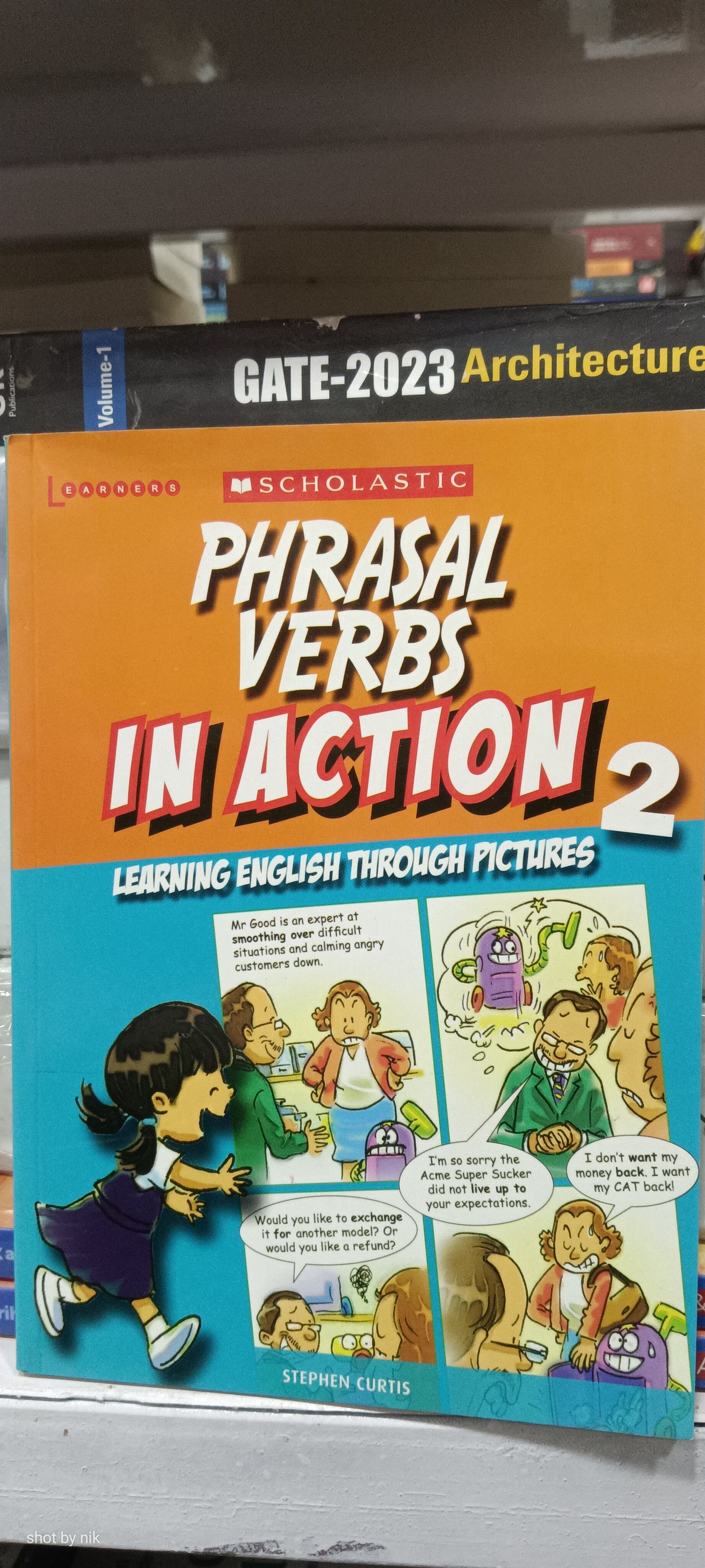 PHRASAL VERBS IN ACTION THROUGH PICTURES 2