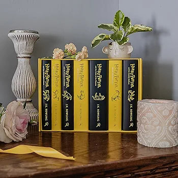 J.K. Rowling
 Harry Potter Hufflepuff House Editions Hardback Box Set: Illustrated Lives