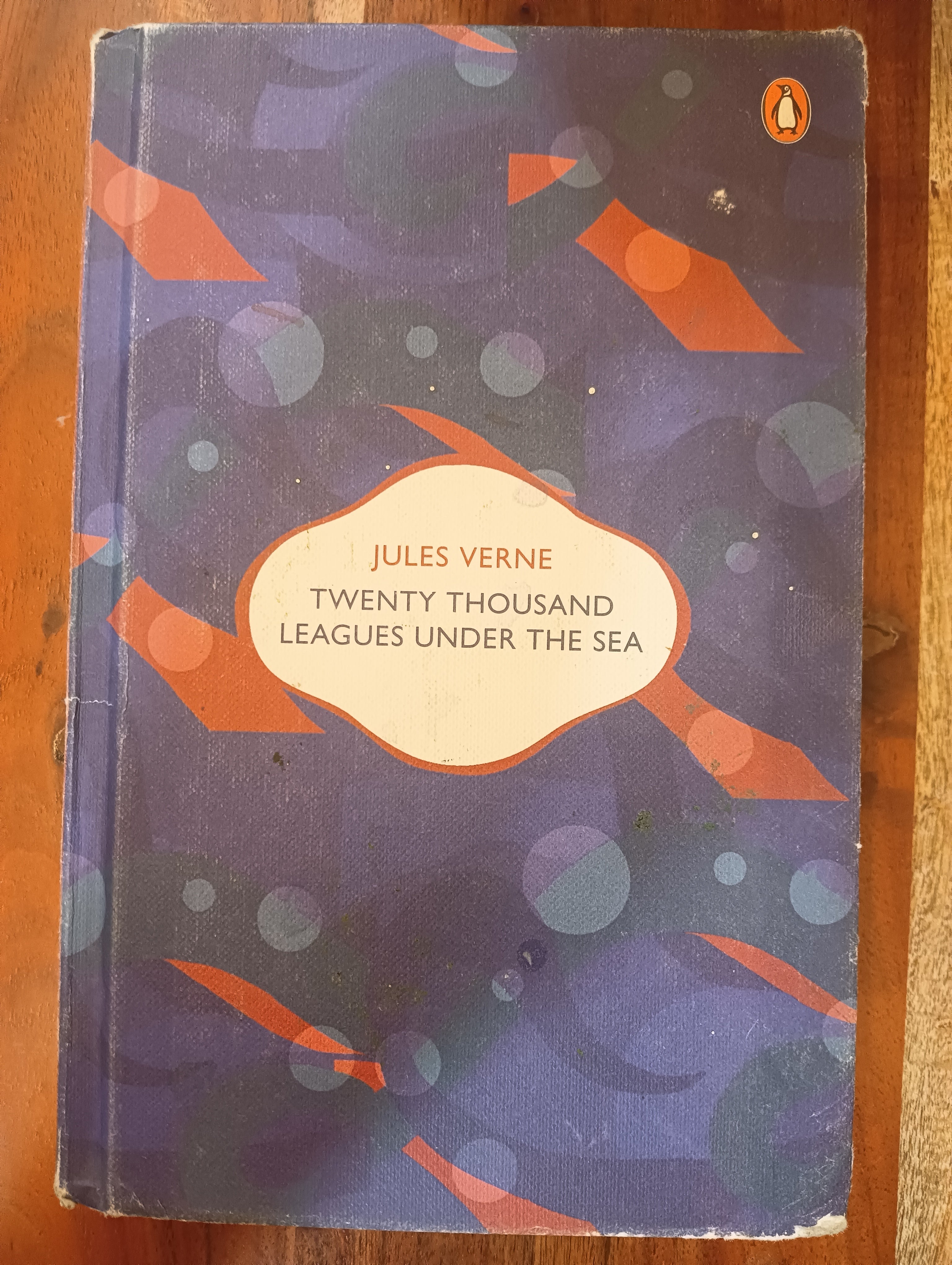 Twenty Thousand Leagues Under the Sea by Jules Verne (Grade - C)