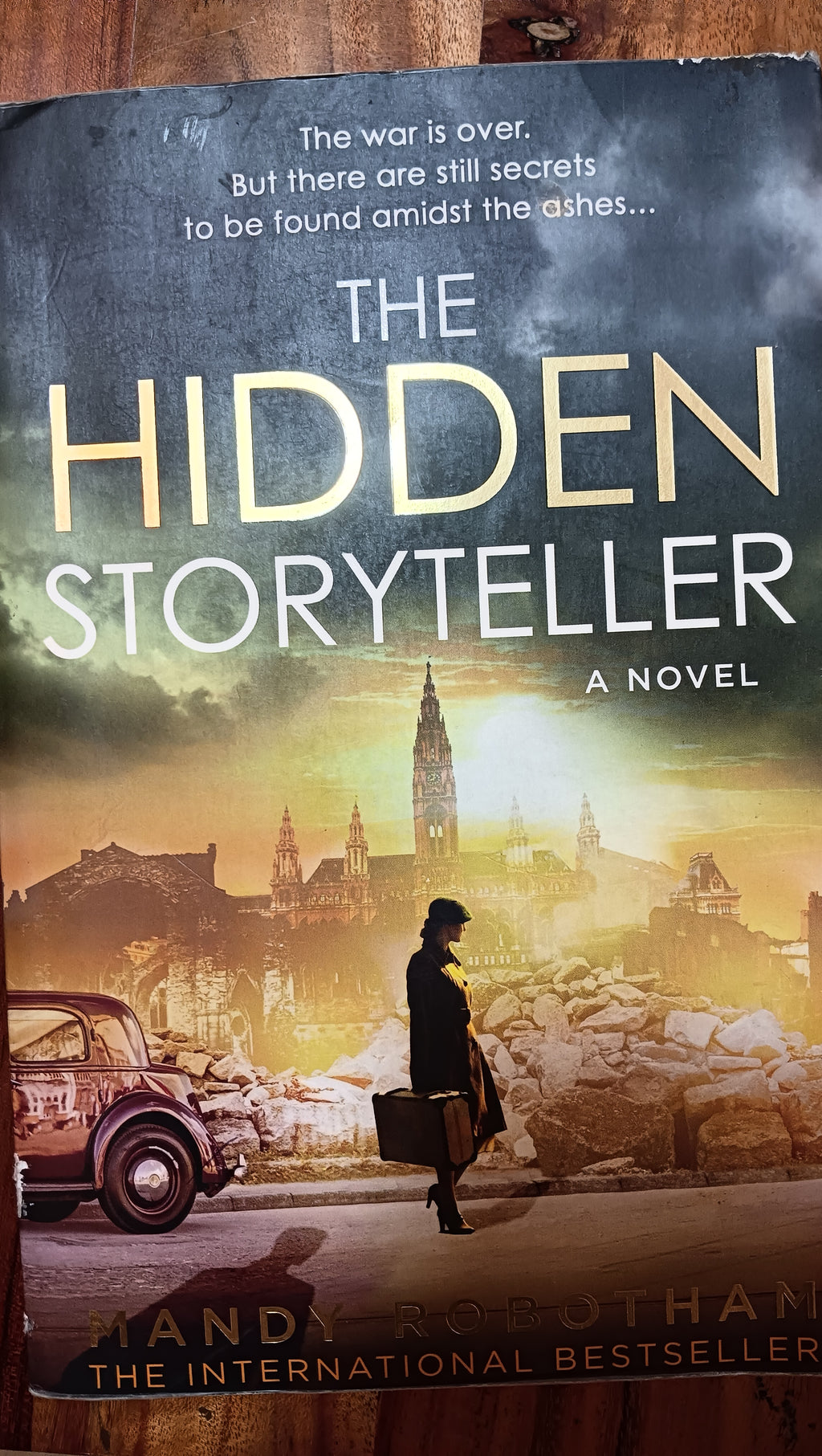 The Hidden Storyteller by Mandy Robotham (Grade - C)