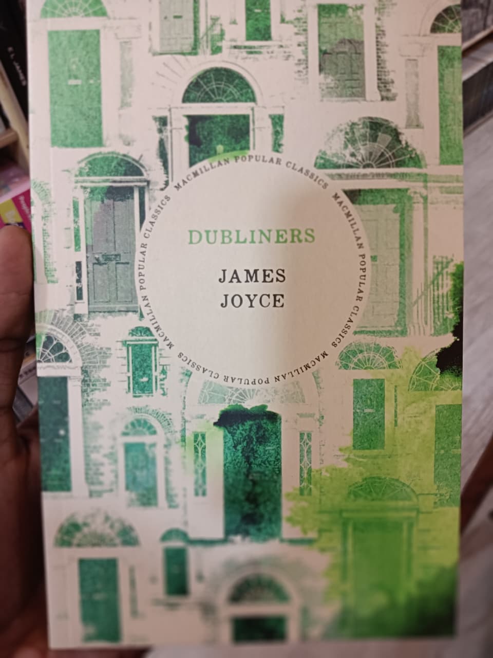 Dubliners by James Joyce (Grade - A)