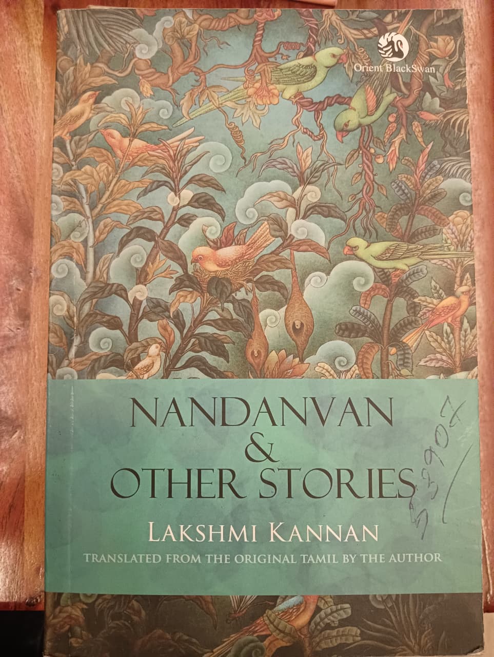 Nandanvan and other stories by Lakshmi Kannan (Grade - B)