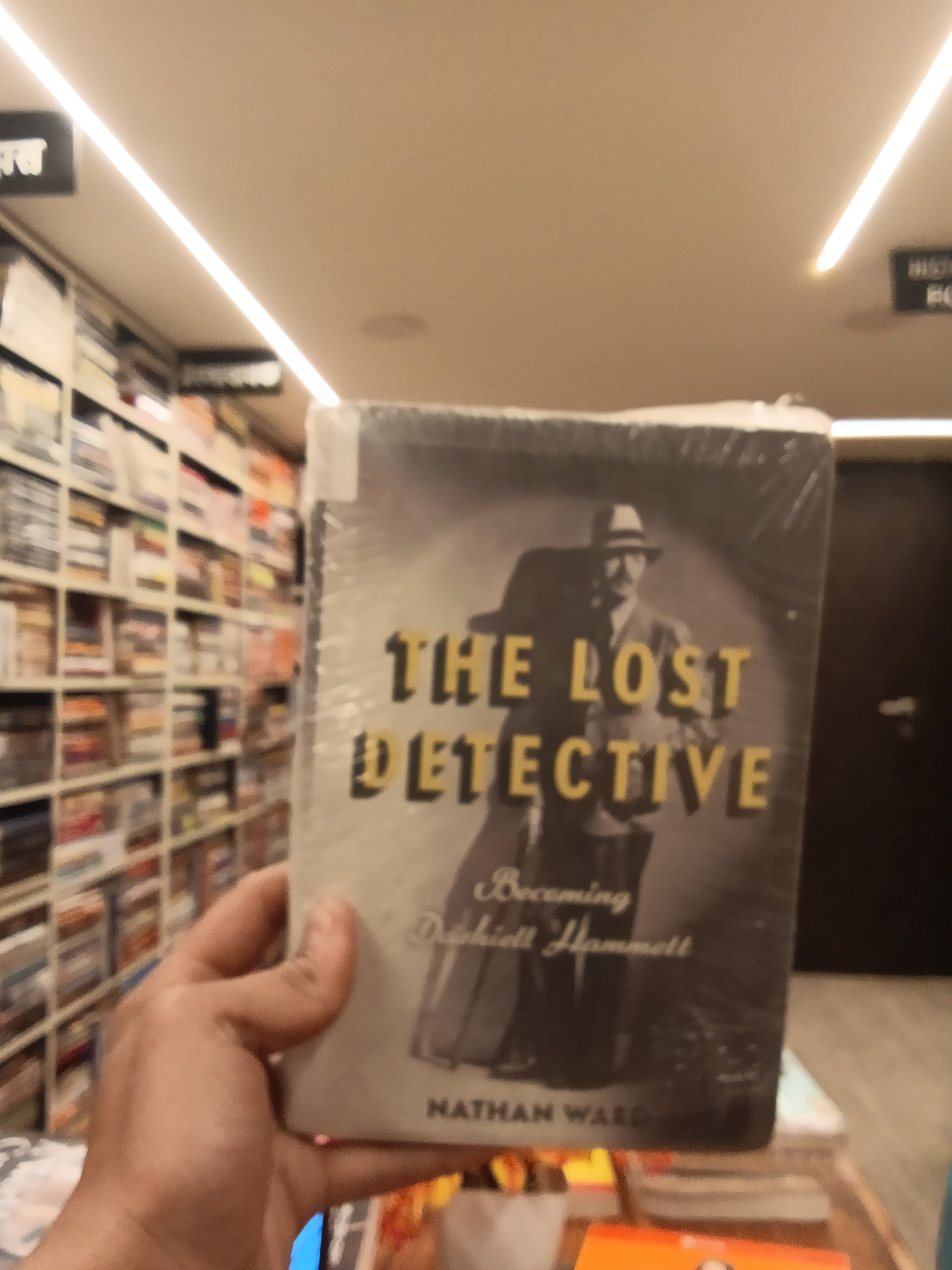The Lost Detective: Becoming Dashiell HammettBook by Nathan Ward(Grade-A)