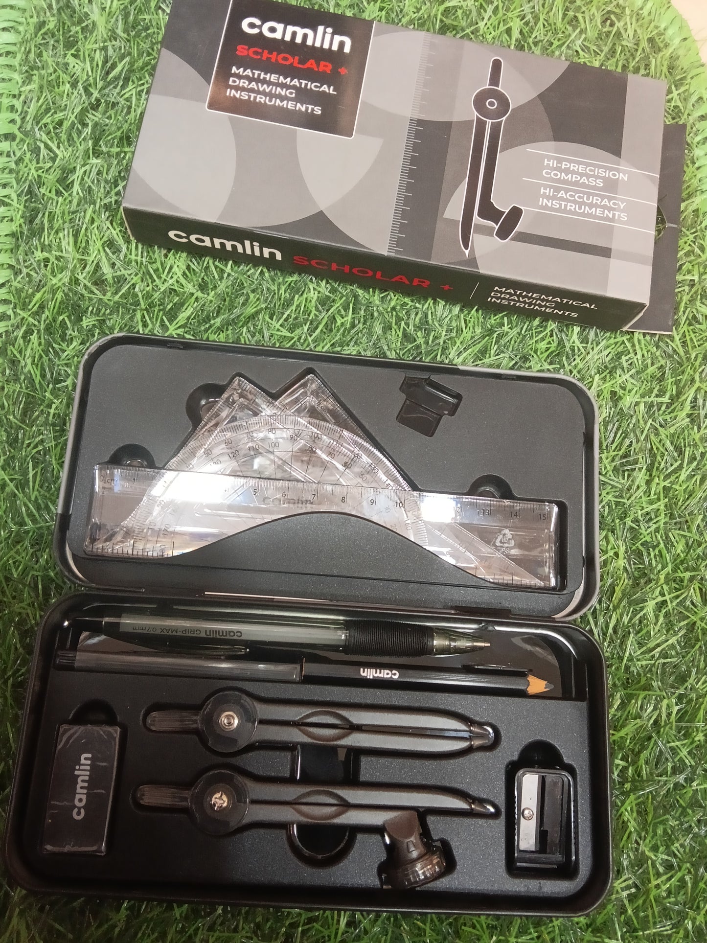 Camlin scholar mathematical drawing instrument