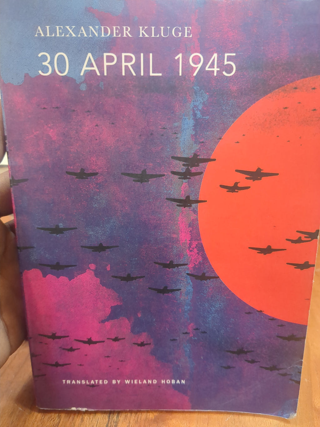 Alexander Kluge 30 April 1945: The Day Hitler Shot Himself and Germany's Integration with the West Began(Grade:A)