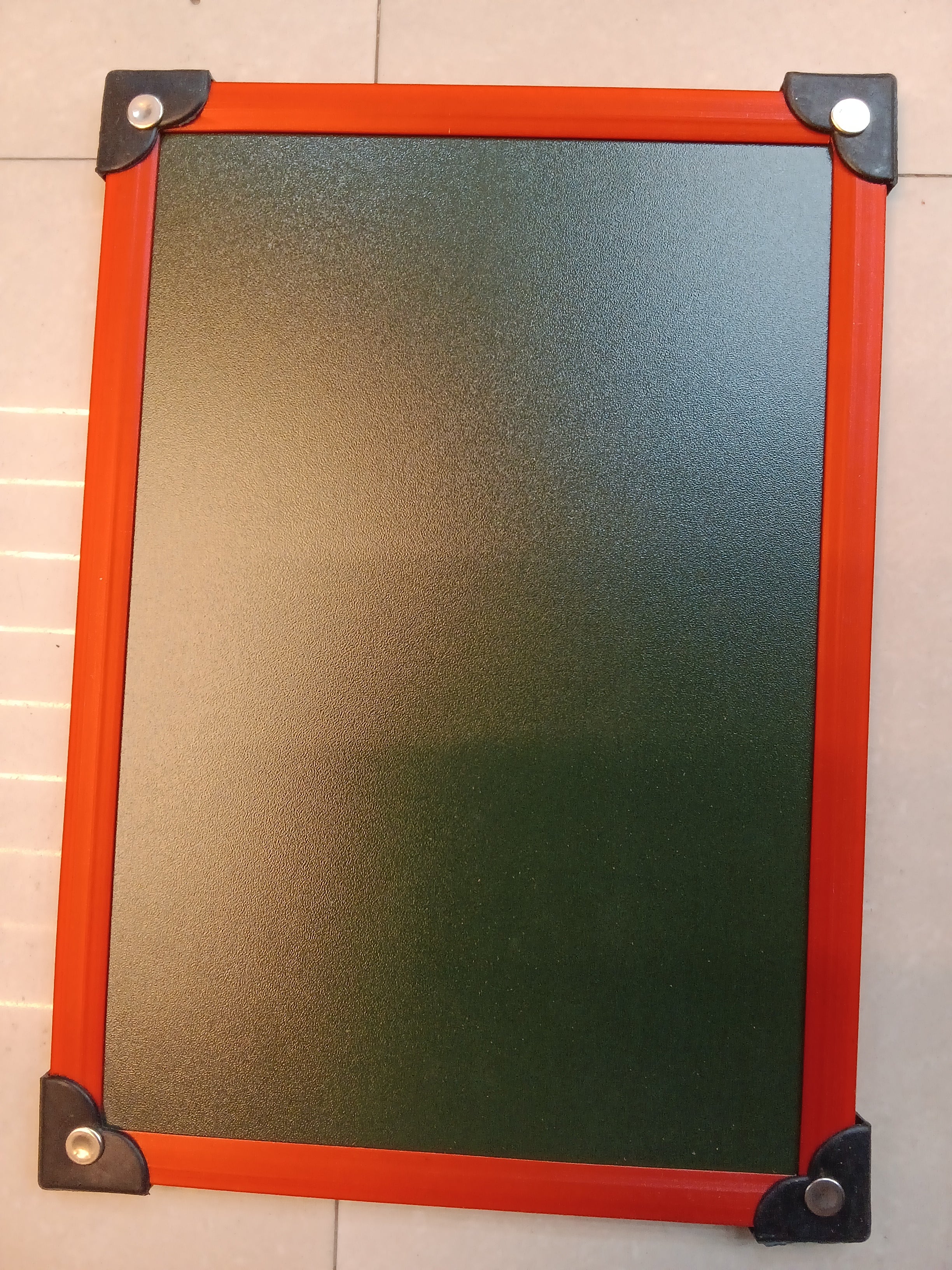 Mini dable side board marker plus choke board