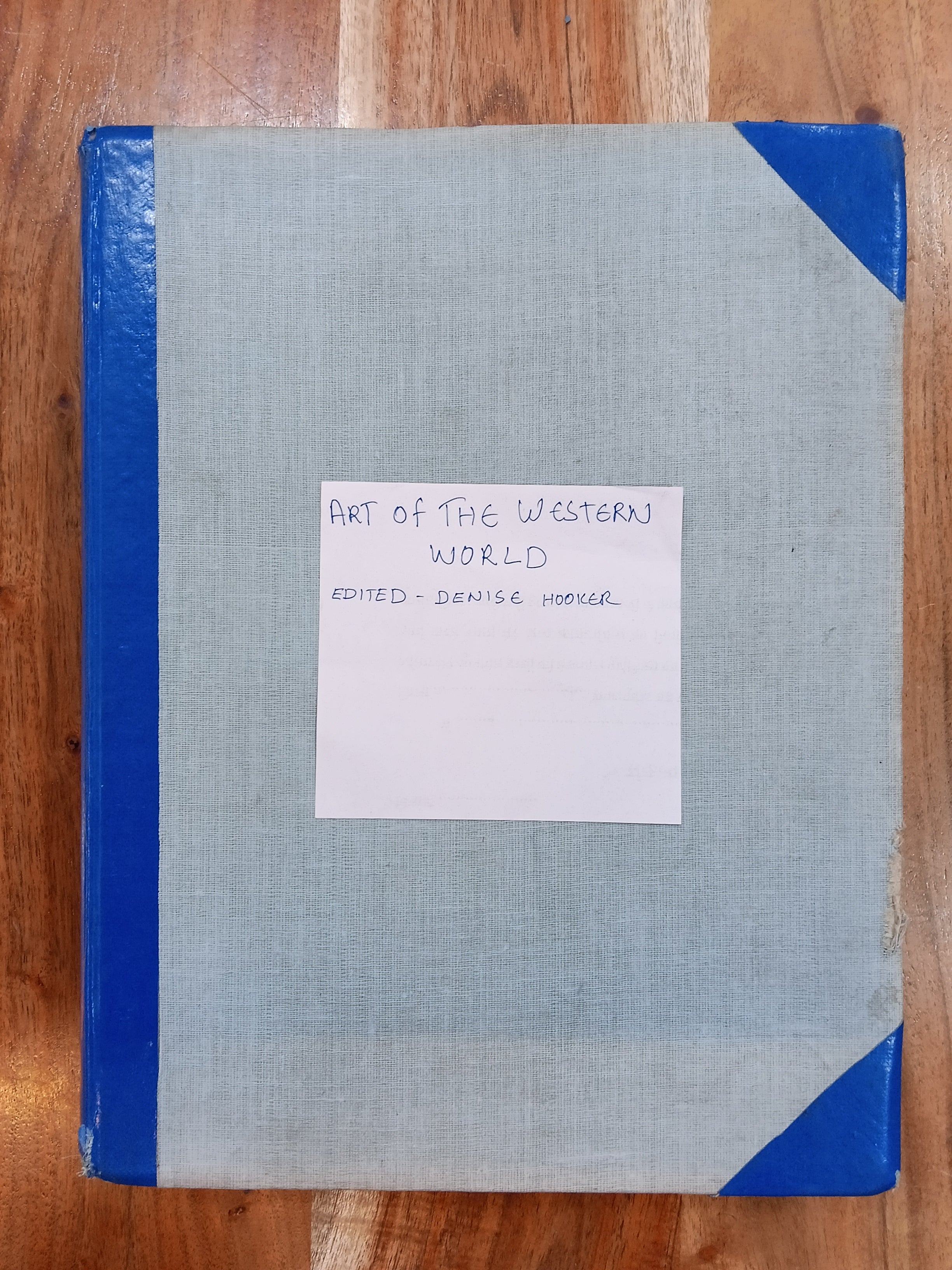Art of the Western World by Denise Hooker
