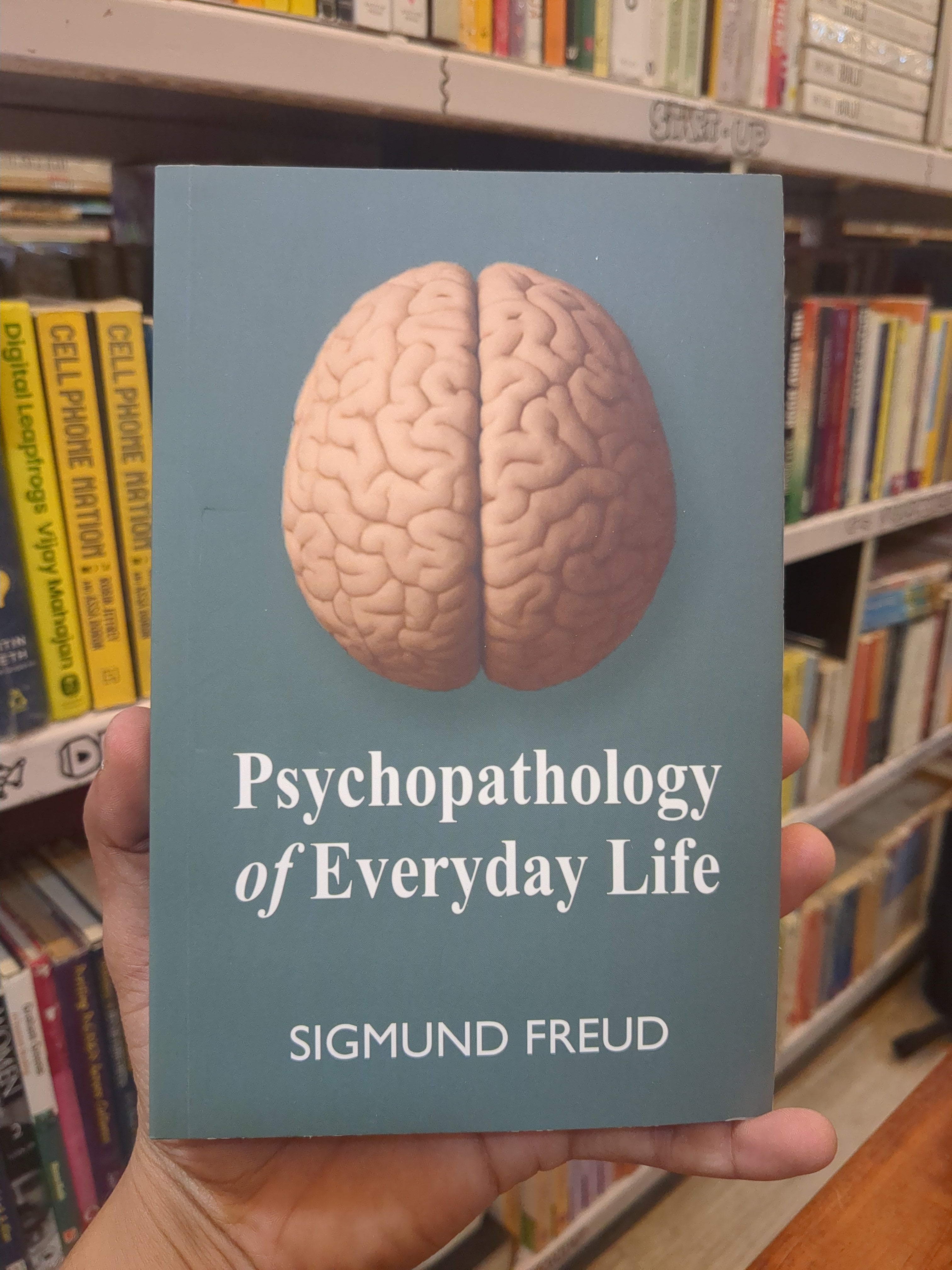 The Psychopathology of Everyday Life by Sigmund Freud(Grade-A)